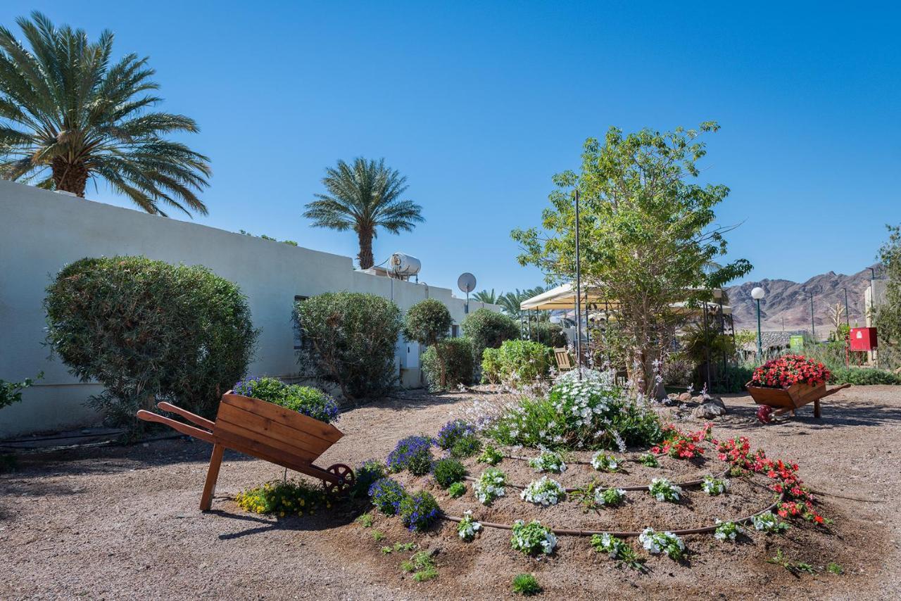 Eilot Kibbutz Country Lodging Eilat Exterior foto