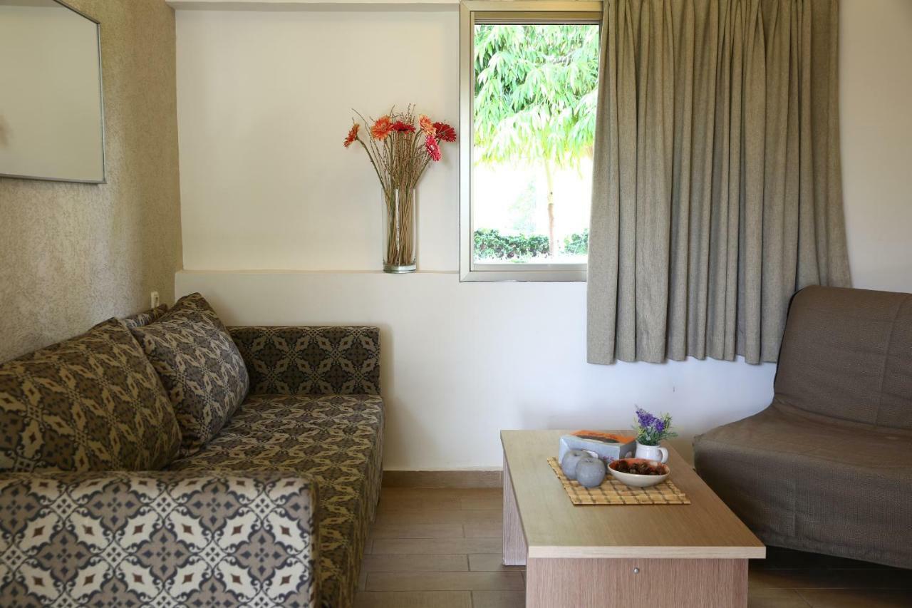 Eilot Kibbutz Country Lodging Eilat Exterior foto